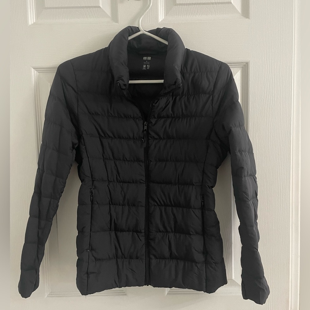 Uniqlo ultralight down puffer jacket black size small
